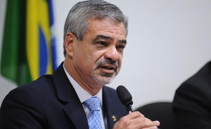 humberto costa