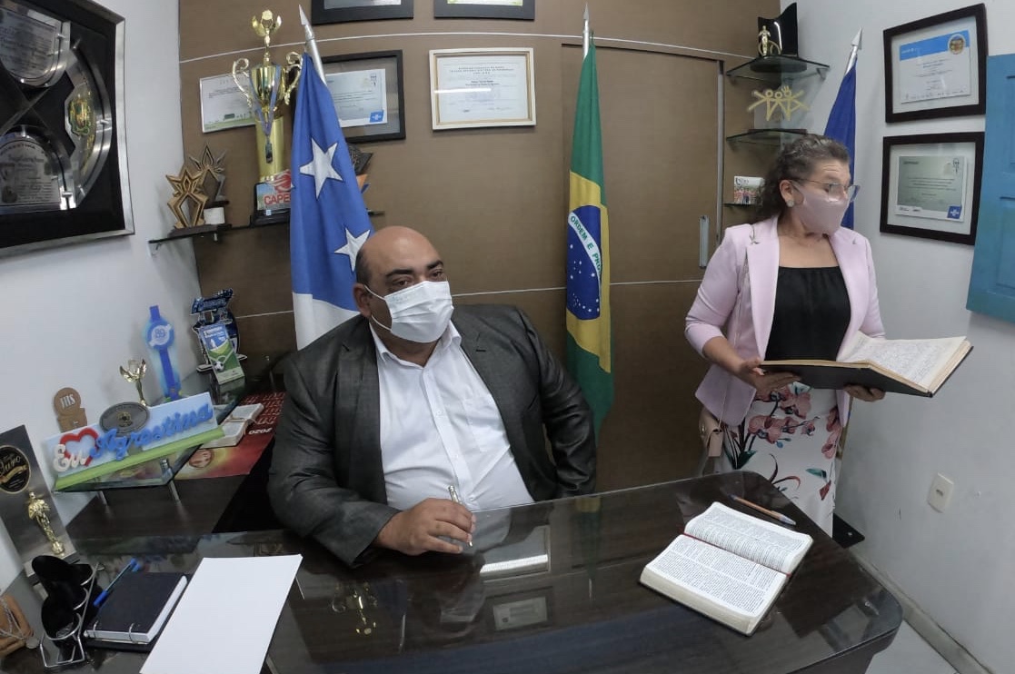 adilson