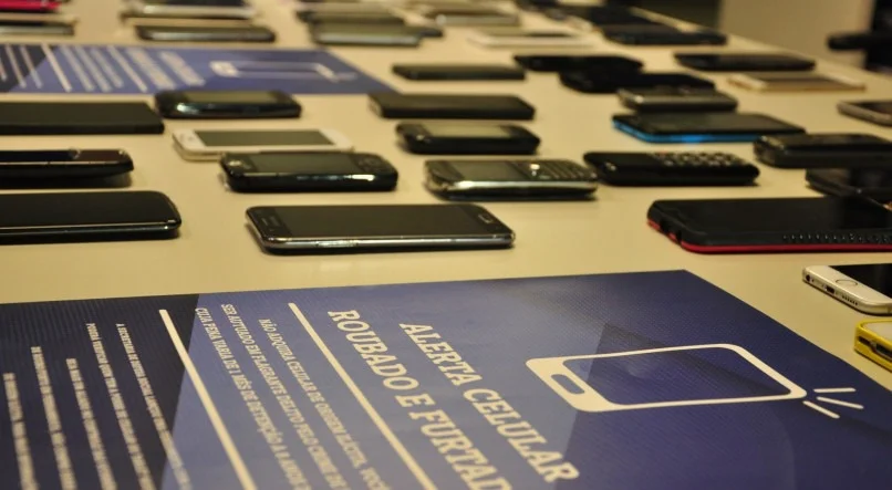 celular2